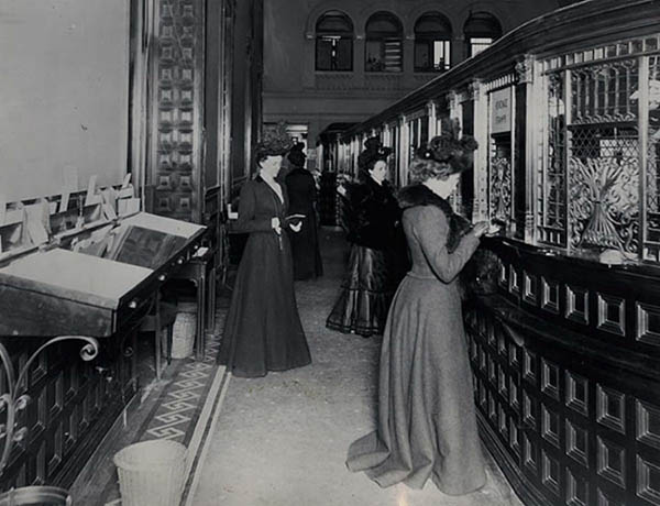 In 1900, the Fifth Avenue Bank in New York City featured a special row of tellers' windows for the ladies.